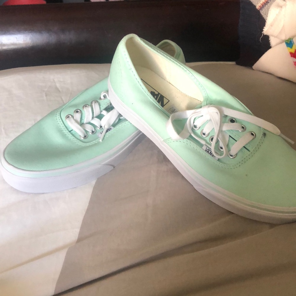 Vans sneakers - Picture 3 of 3